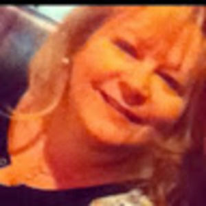 Meet your Posher, Laurie